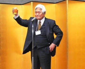 乾杯：大見理事・副会長 